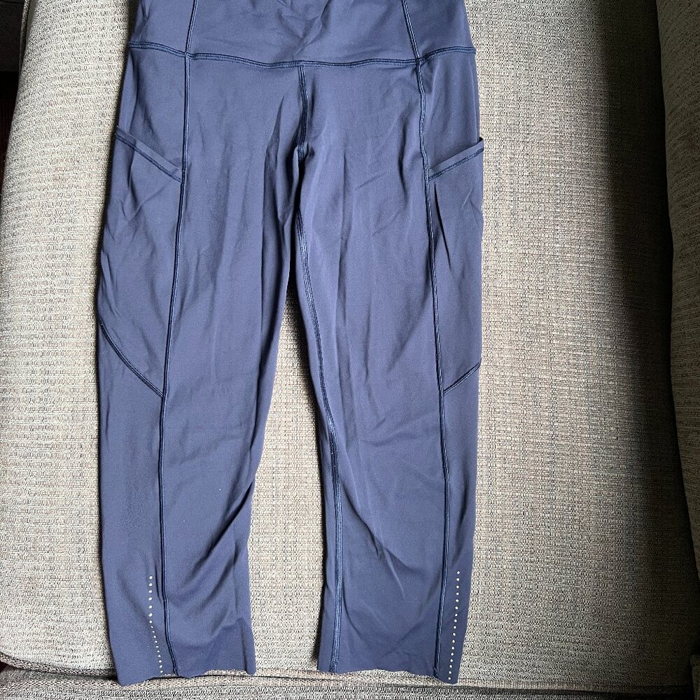 Lululemon Fast & Free 19" Reflective Nulux Navy Raw Hem Leggings Size 6